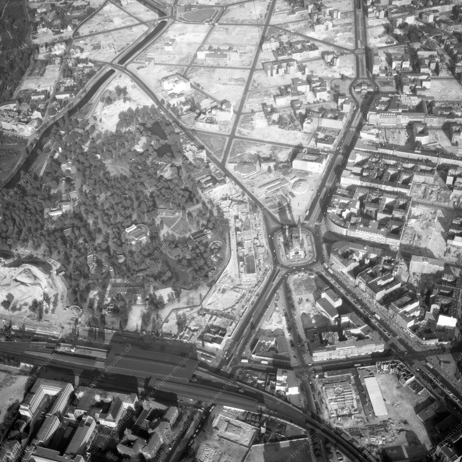 Alte Fotos und Luftbilder von Berlin - Luftbildaufnahme Nr. 13 - Historische Luftaufnahmen von West-Berlin aus dem Jahr 1954 - Flugstrecke Echo