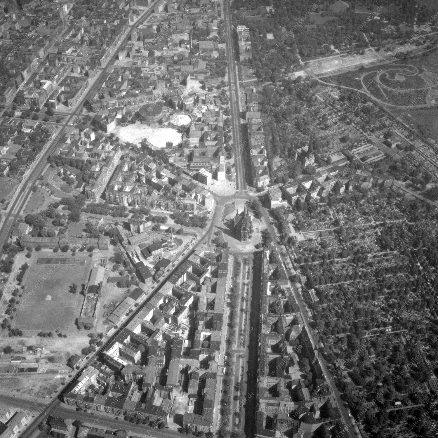 Alte Fotos und Luftbilder von Berlin - Luftbildaufnahme Nr. 03 - Historische Luftaufnahmen von West-Berlin aus dem Jahr 1954 - Flugstrecke Kilo