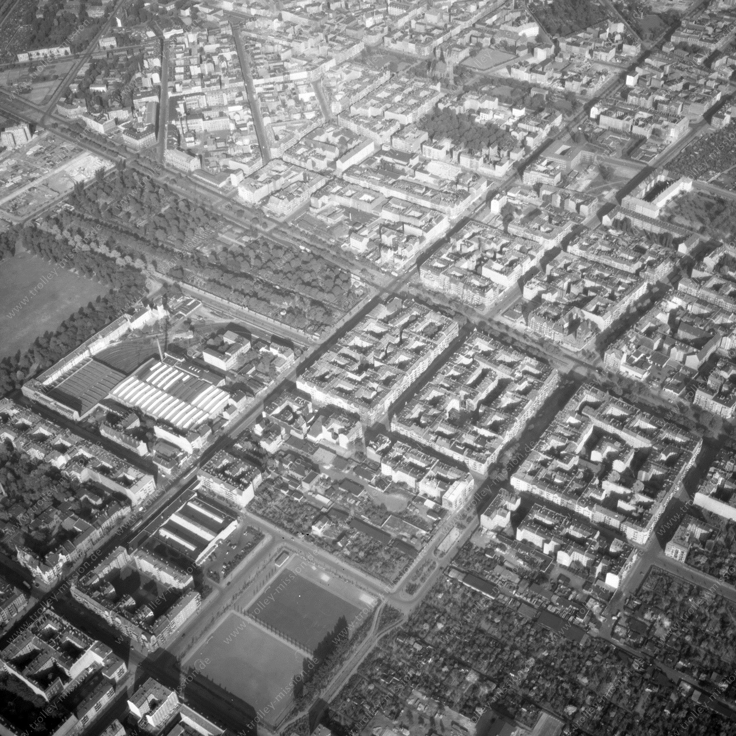 Alte Fotos und Luftbilder von Berlin - Luftbildaufnahme Nr. 11 - Historische Luftaufnahmen von West-Berlin aus dem Jahr 1954 - Flugstrecke Oscar