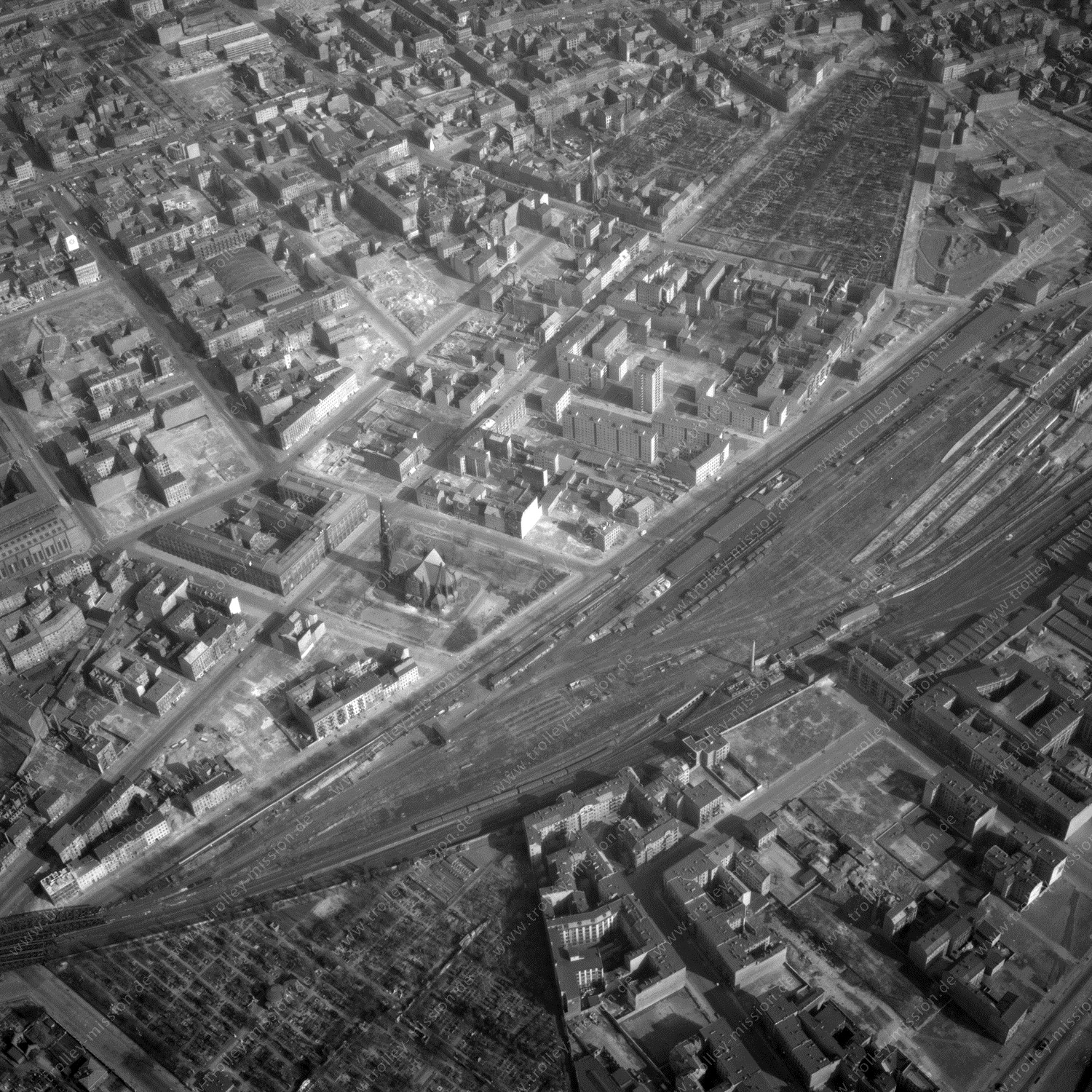 Alte Fotos und Luftbilder von Berlin - Luftbildaufnahme Nr. 03 - Historische Luftaufnahmen von West-Berlin aus dem Jahr 1954 - Flugstrecke Romeo