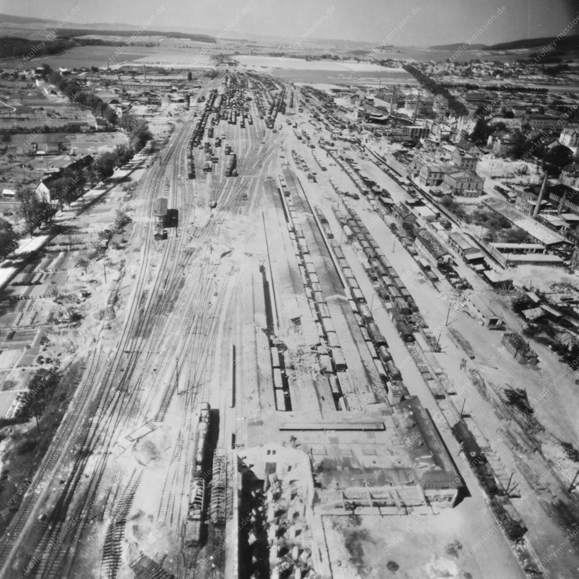 Rangierbahnhof und Güterbahnhof Göttingen - Luftbild 1945