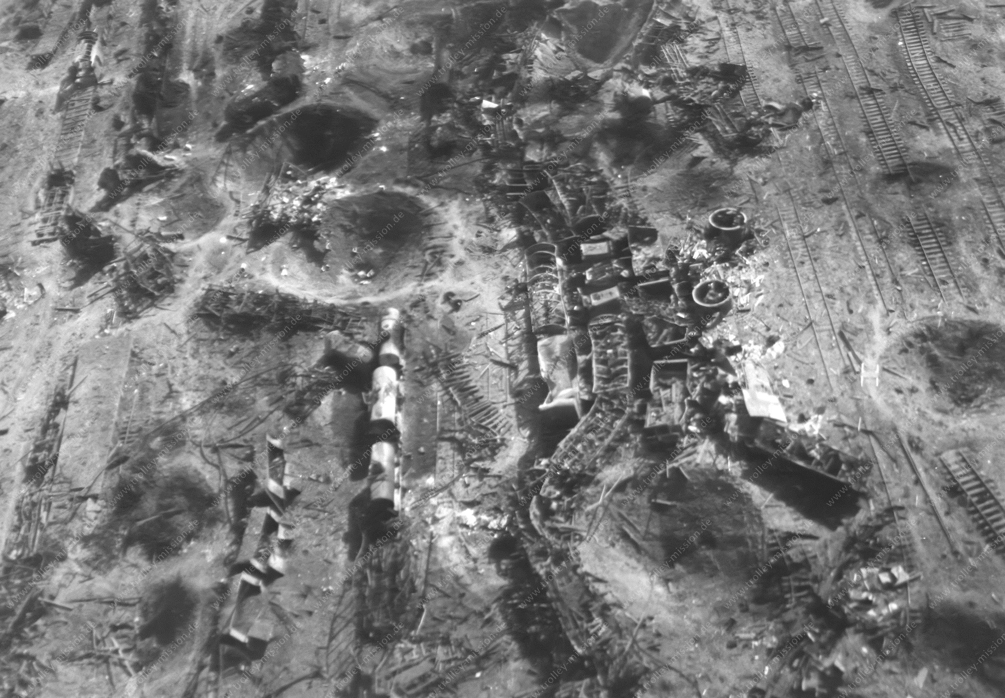 Güterbahnhof Celle 1945 - Luftbild nach den Bombenangriffen im Zweiten Weltkrieg