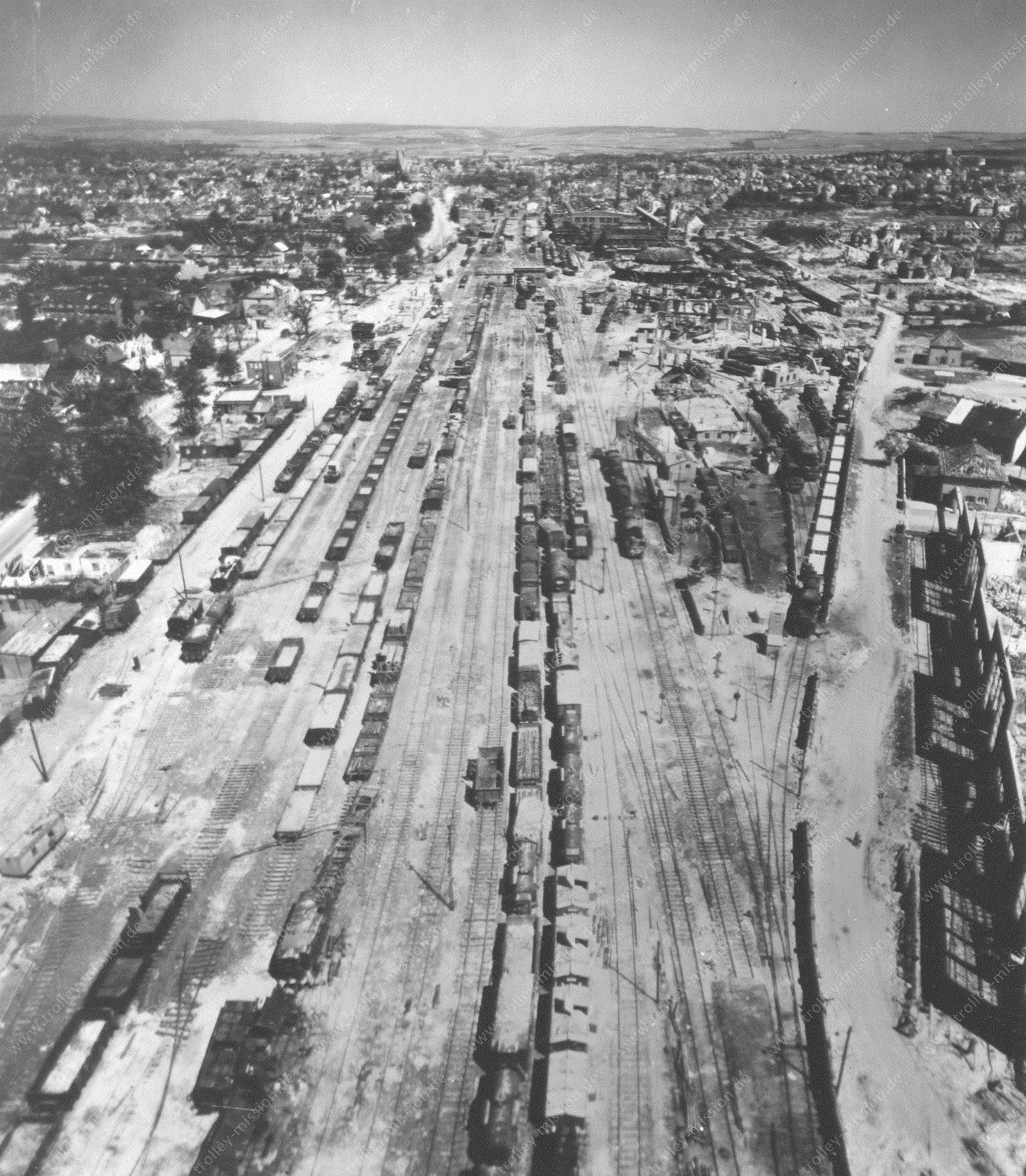 Paderborn Hauptbahnhof 1945 - Luftbild Wollmarktstraße