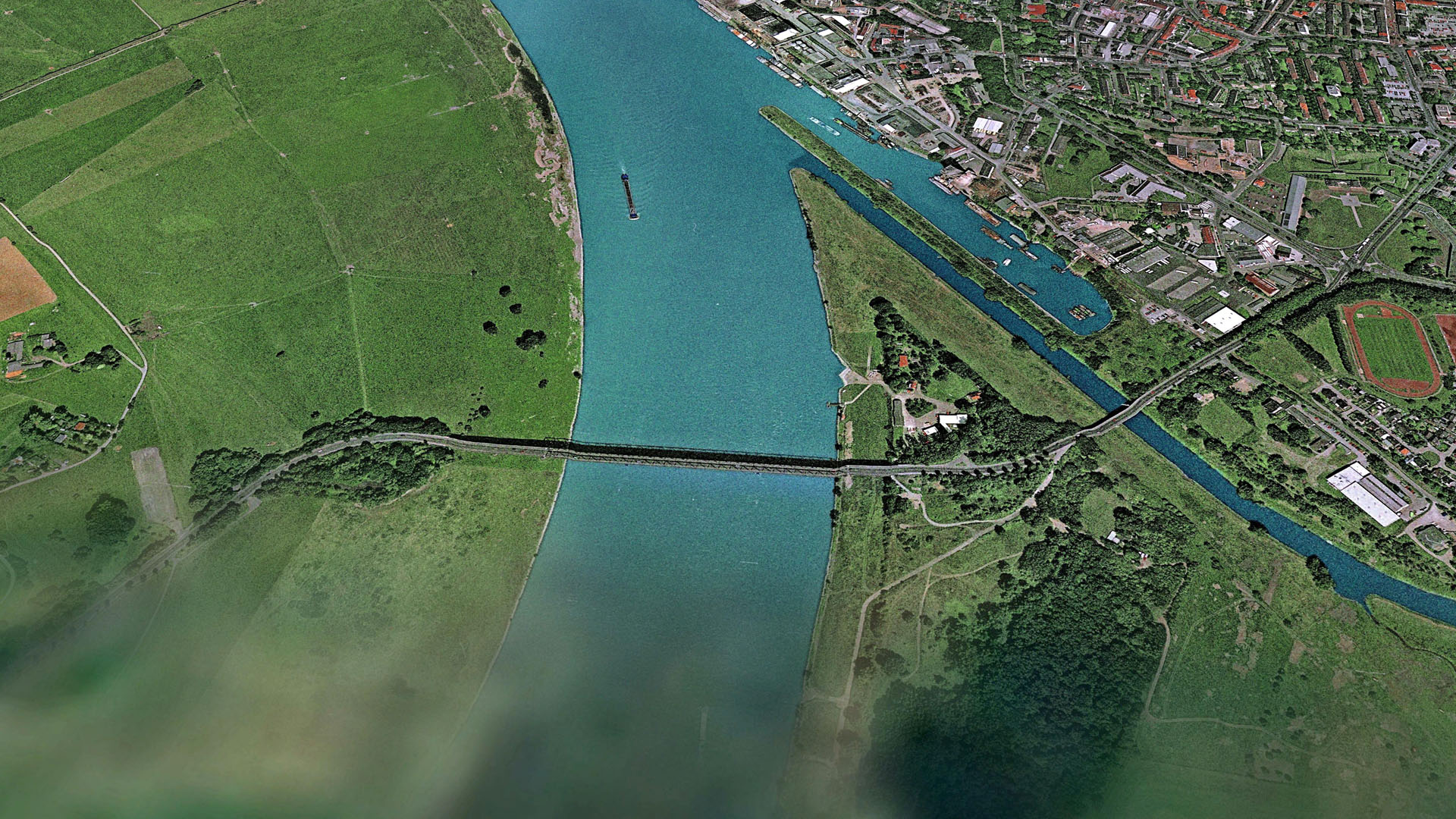 Rheinbabenbrücke 2001 via Google Earth