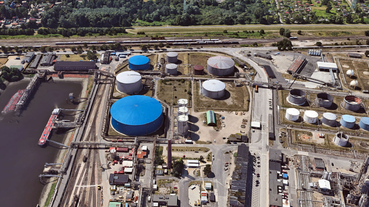 Standort der ehemaligen Ebano Asphalt-Werke AG - heute HOLBORN Europa Raffinerie GmbH