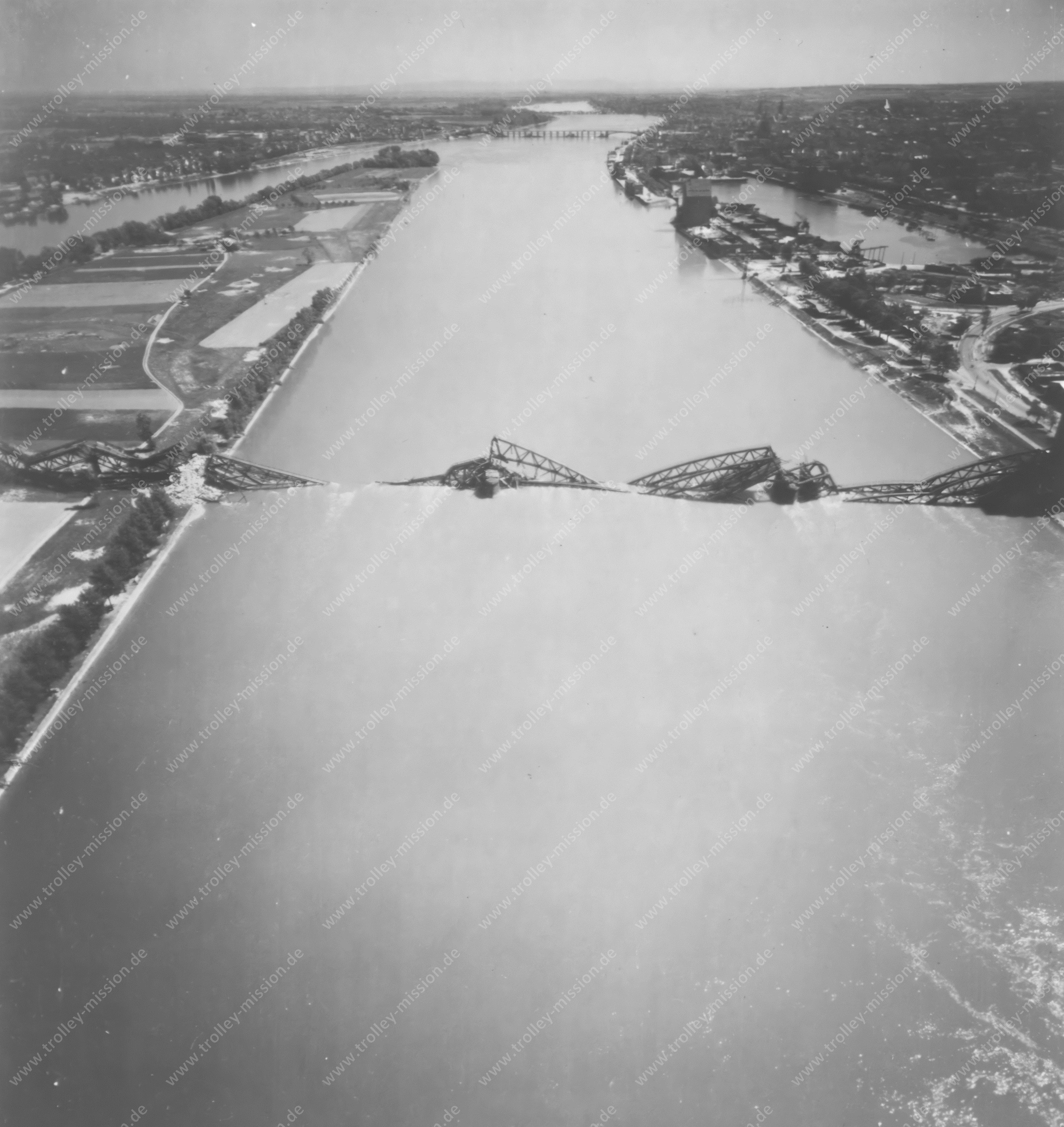 Kaiserbrücke Mainz im Zweiten Weltkrieg