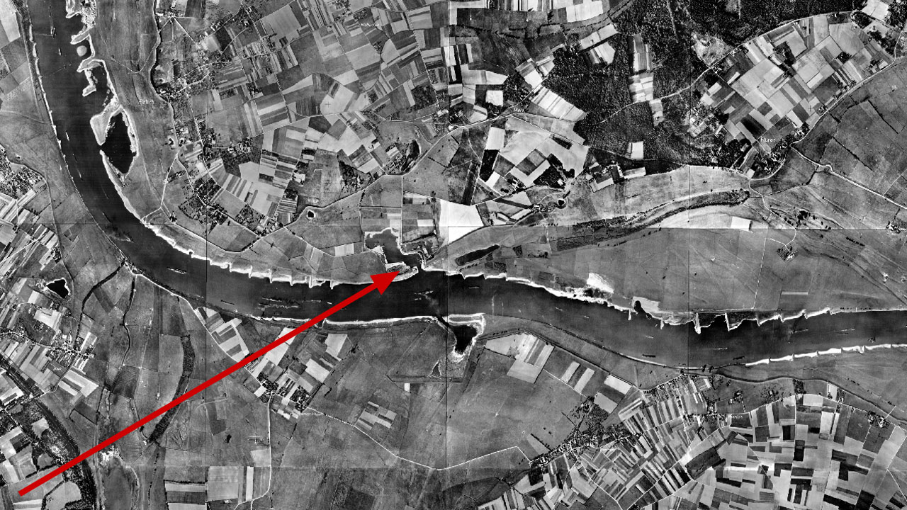 Luftbild 1952 - Sandabgrabungsstelle im Ortsteil Bislich von Wesel