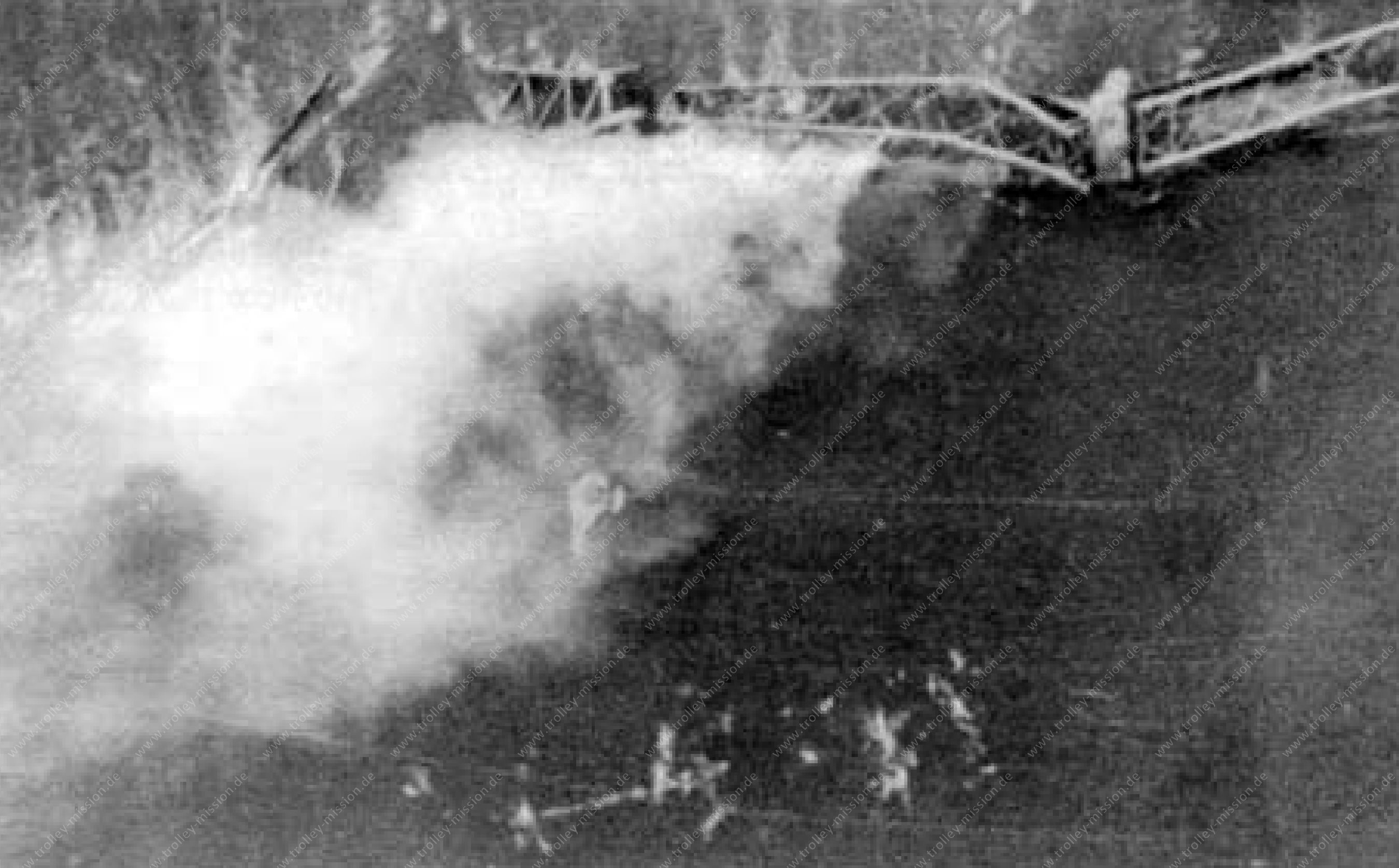 Flugzeugabsturz während der Trolley Mission bei Neuwied an der Urmitzer Eisenbahnbrücke