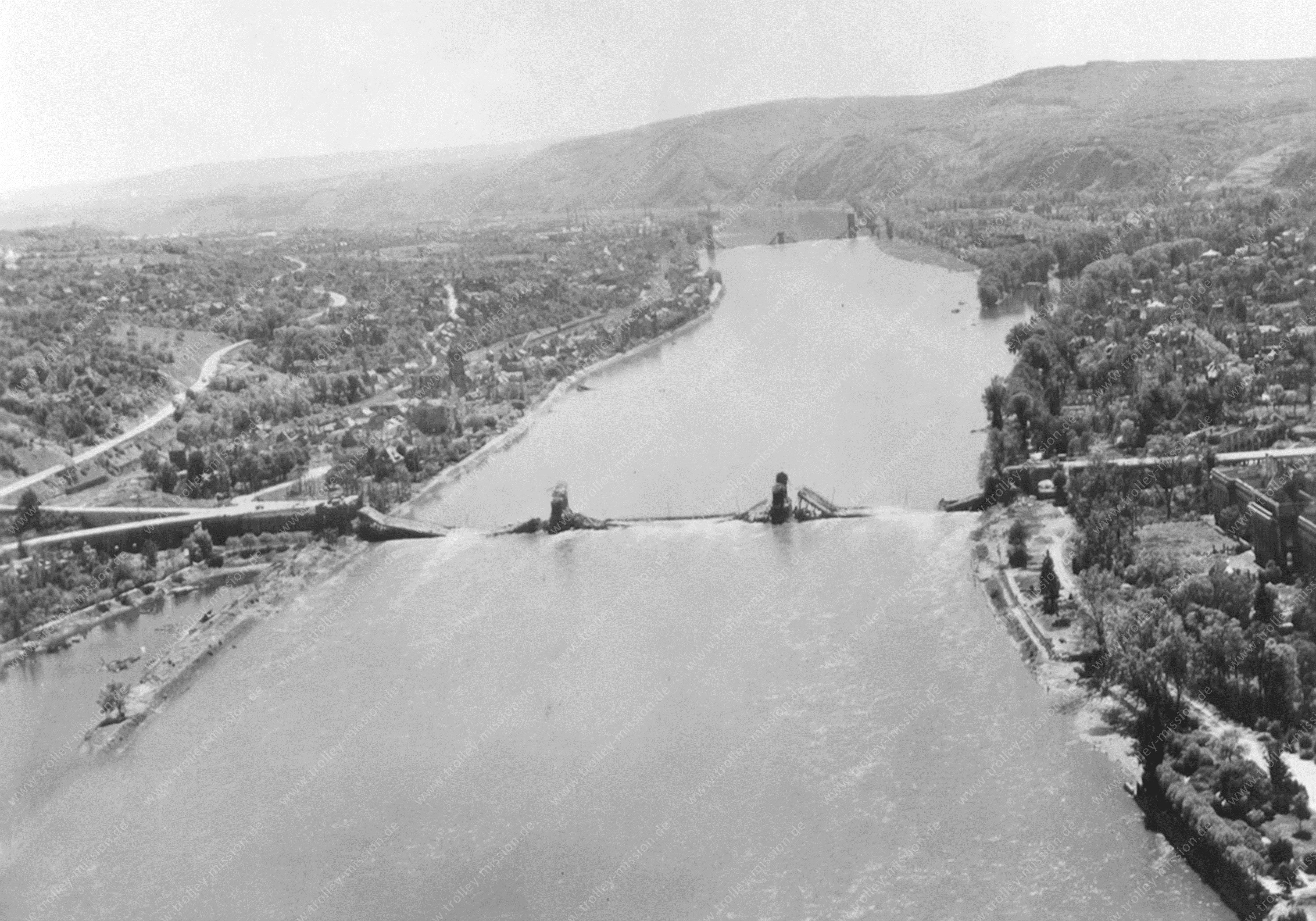 Pfaffendorfer Brücke Koblenz 1945