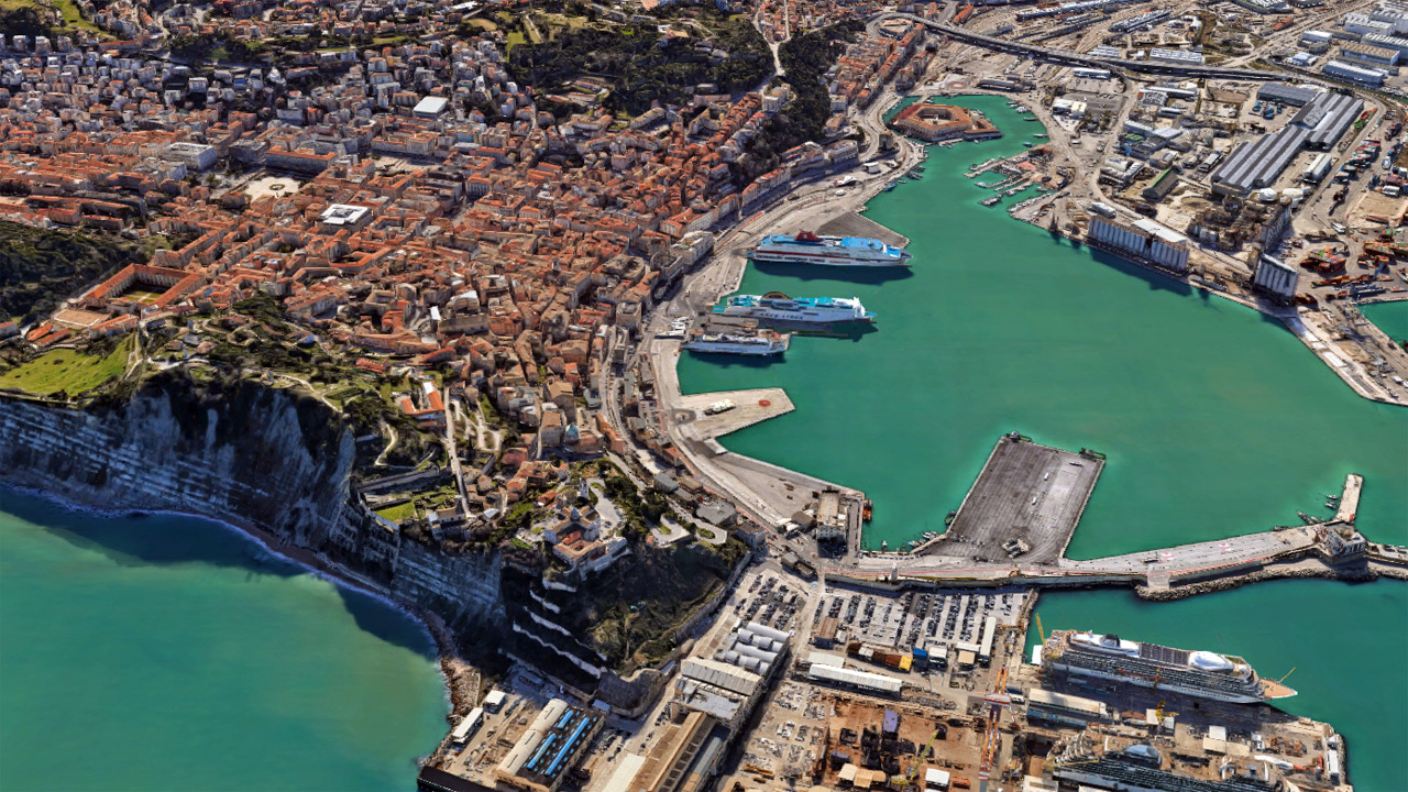 Hafen von Ancona