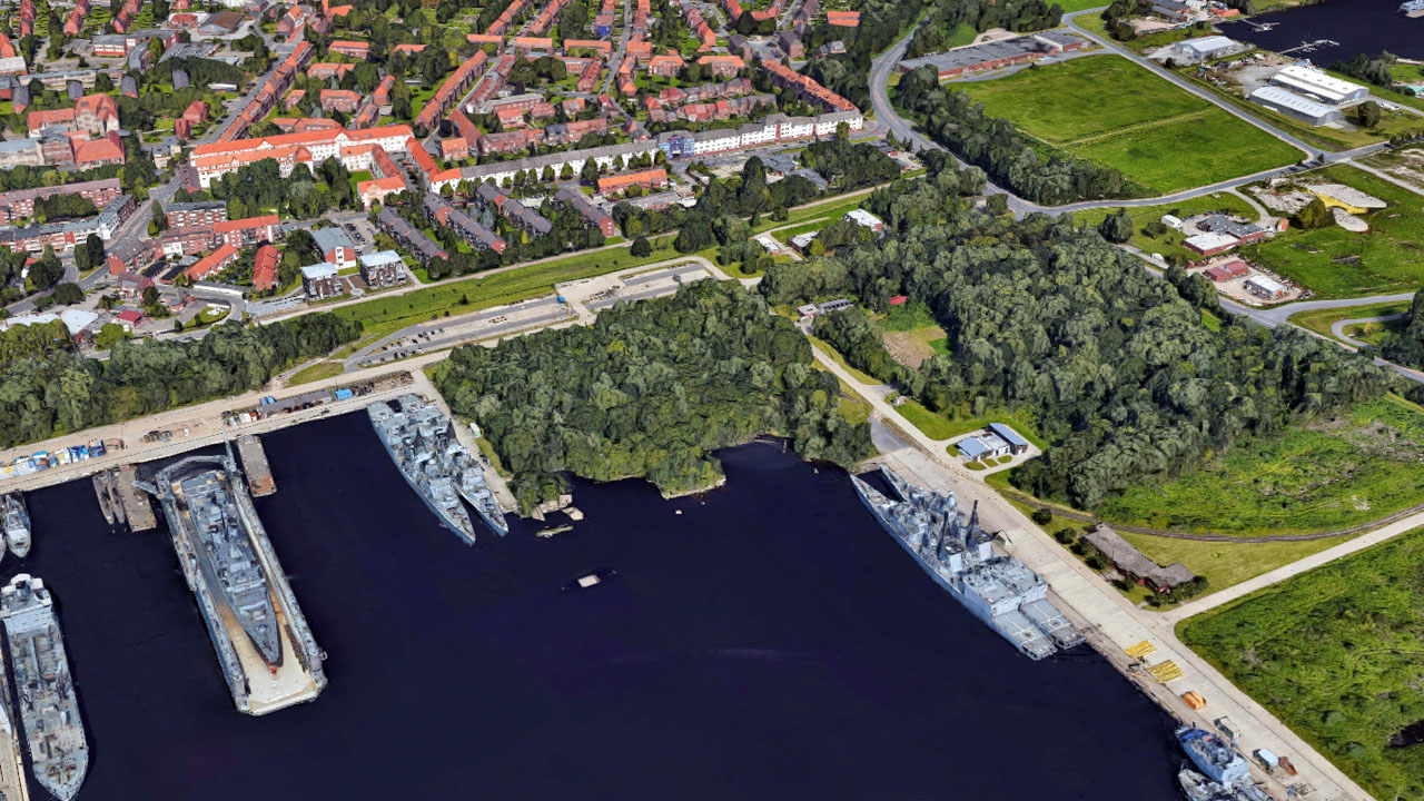 Wilhelmshaven Vergleich 1945 und 2022 - Katholische Garnisonskirche und Hochbunker im Bauhafen