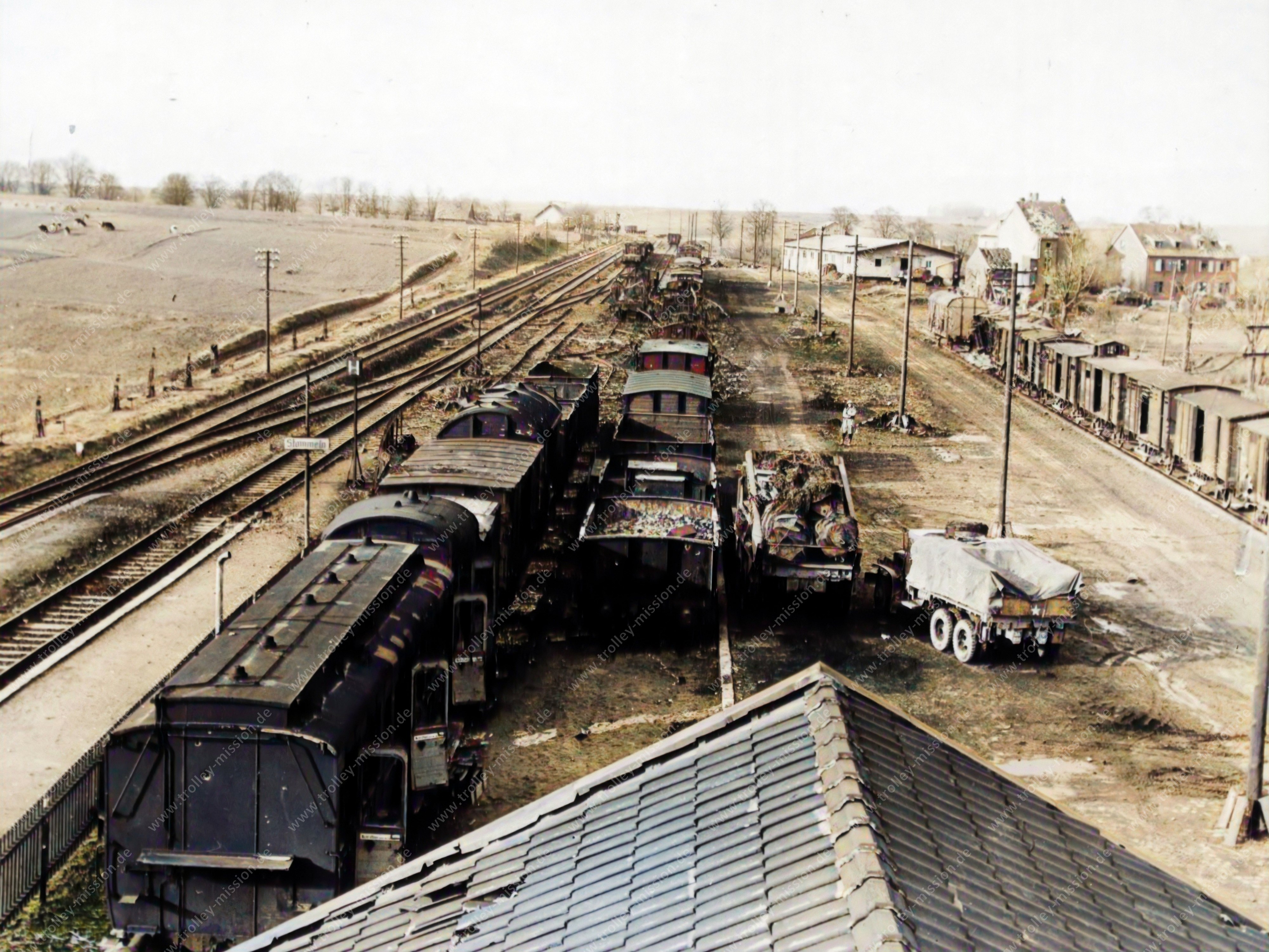 Koloriertes Weltkriegsbild vom Bahnhof Stommeln