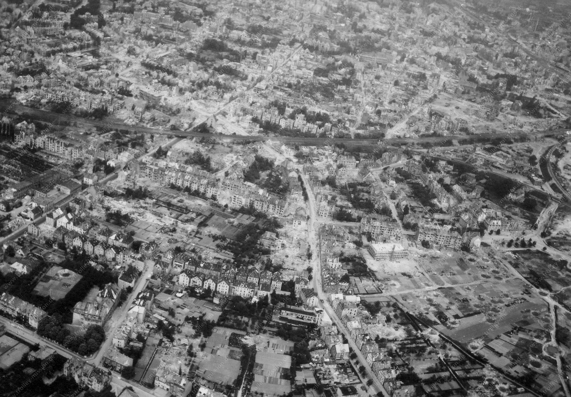 Osnabrueck from above: Aerial view after Allied air raids in World War II